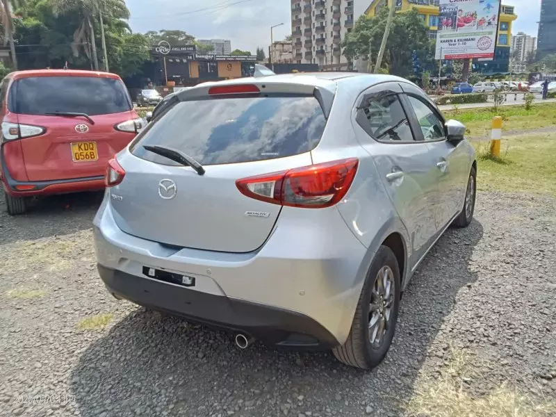 Mazda Demio    - 2019