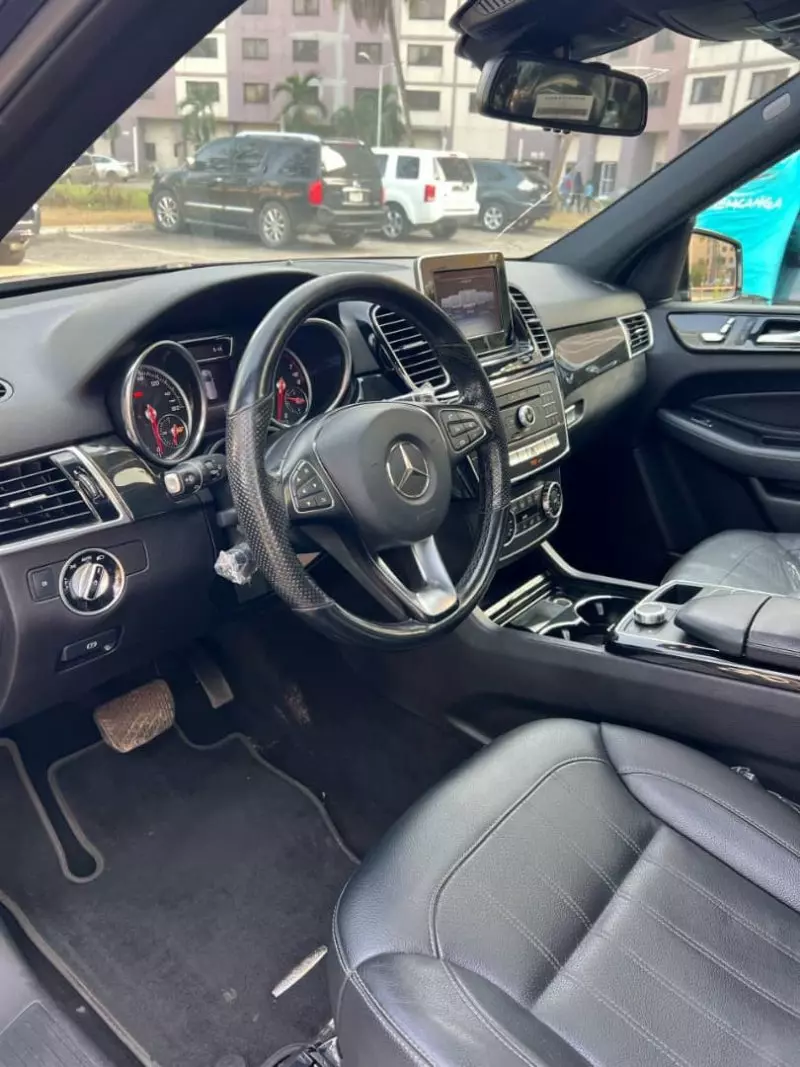 Mercedes-Benz GLE 350   - 2018