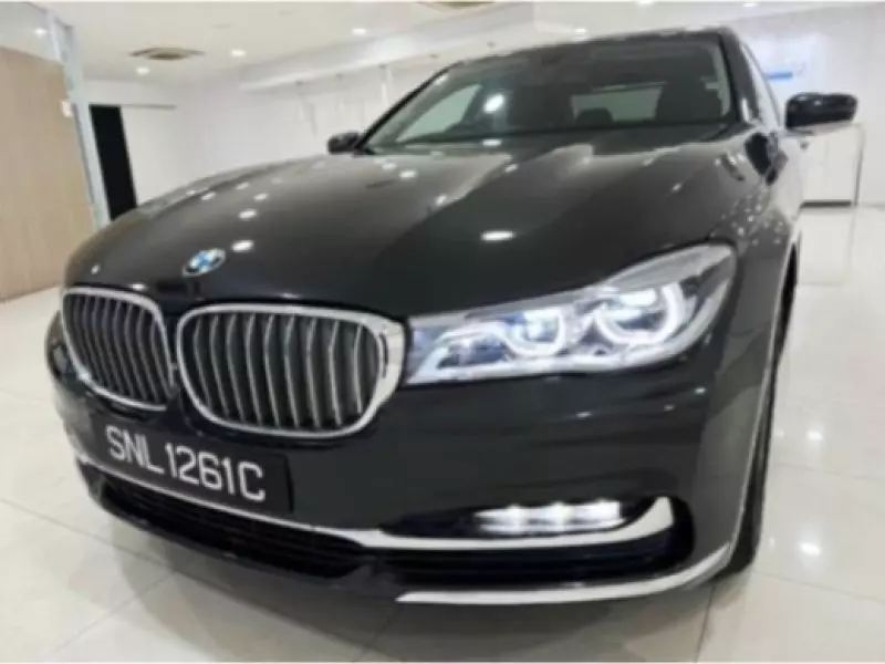 BMW M760   - 2016