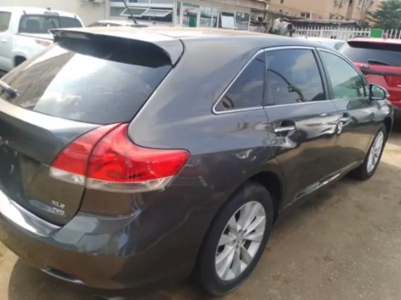 TOYOTA Venza   - 2015