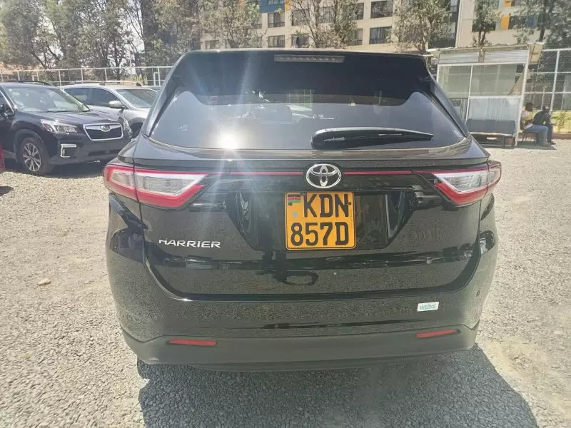 TOYOTA Harrier   - 2017