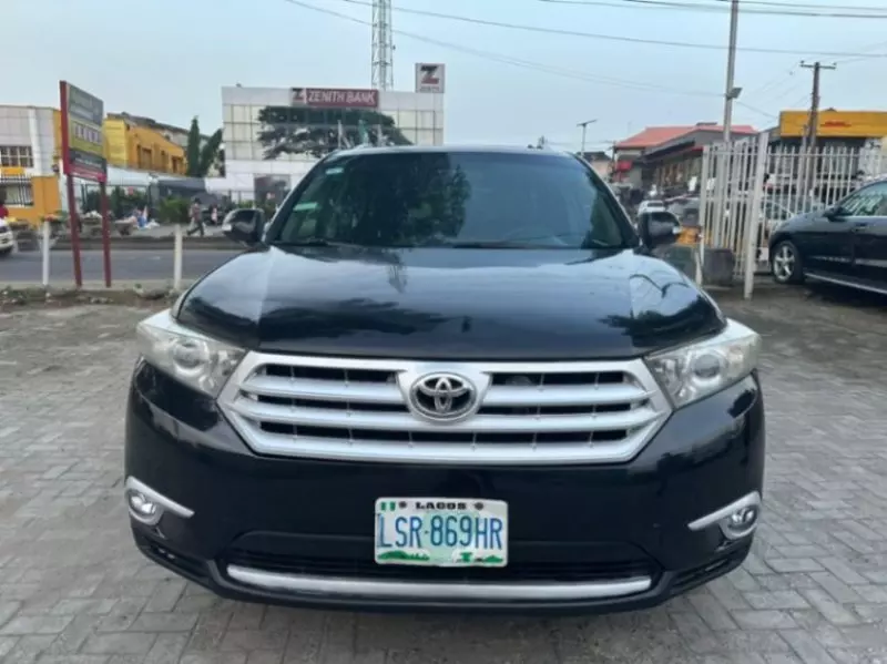 Toyota Highlander   - 2009