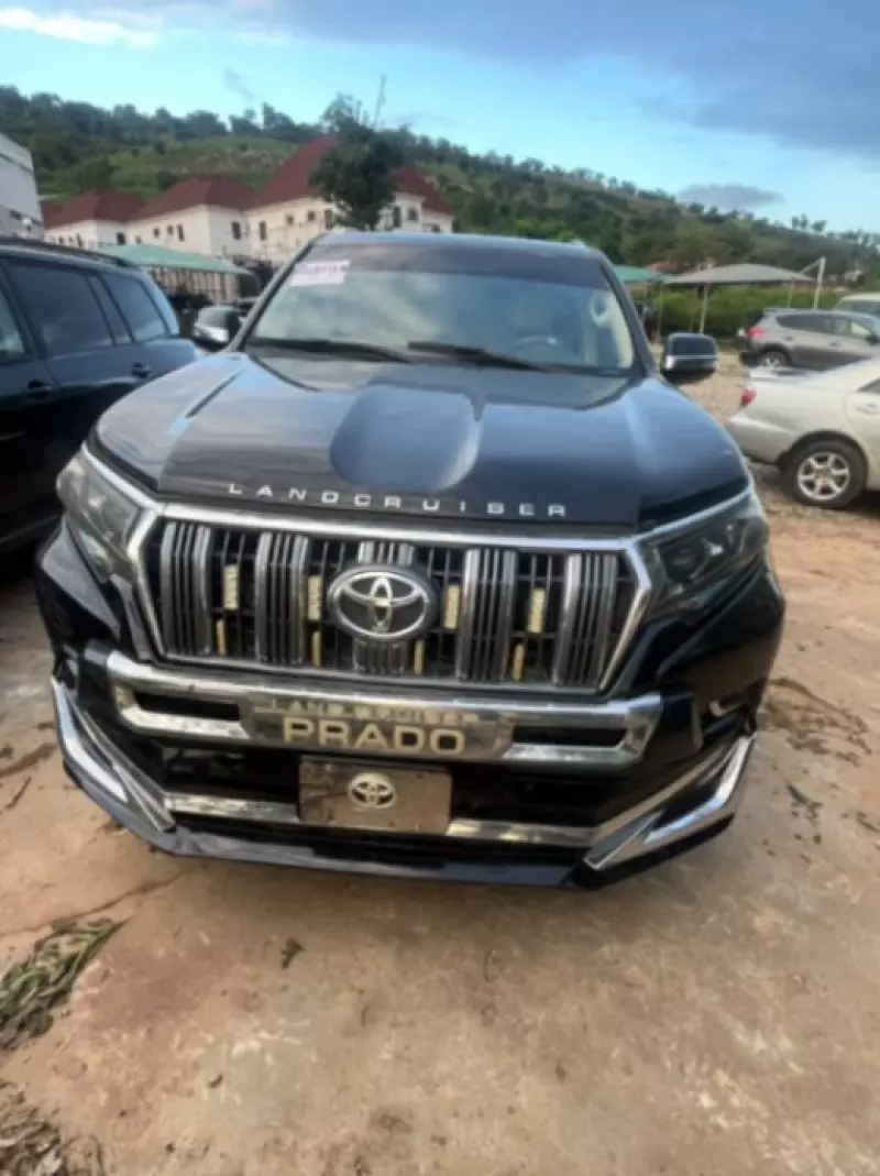 TOYOTA Land Cruiser   - 2015