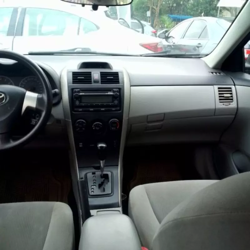 TOYOTA Corolla   - 2012