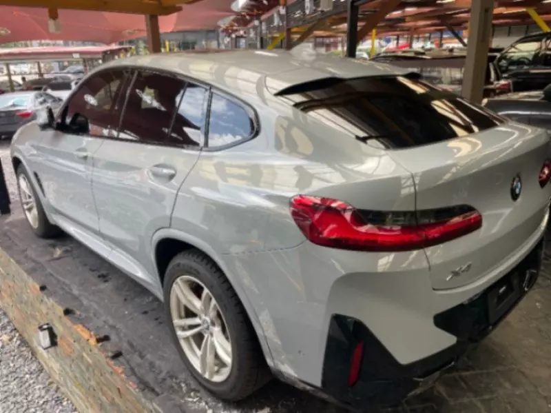 BMW X4 M   - 2023
