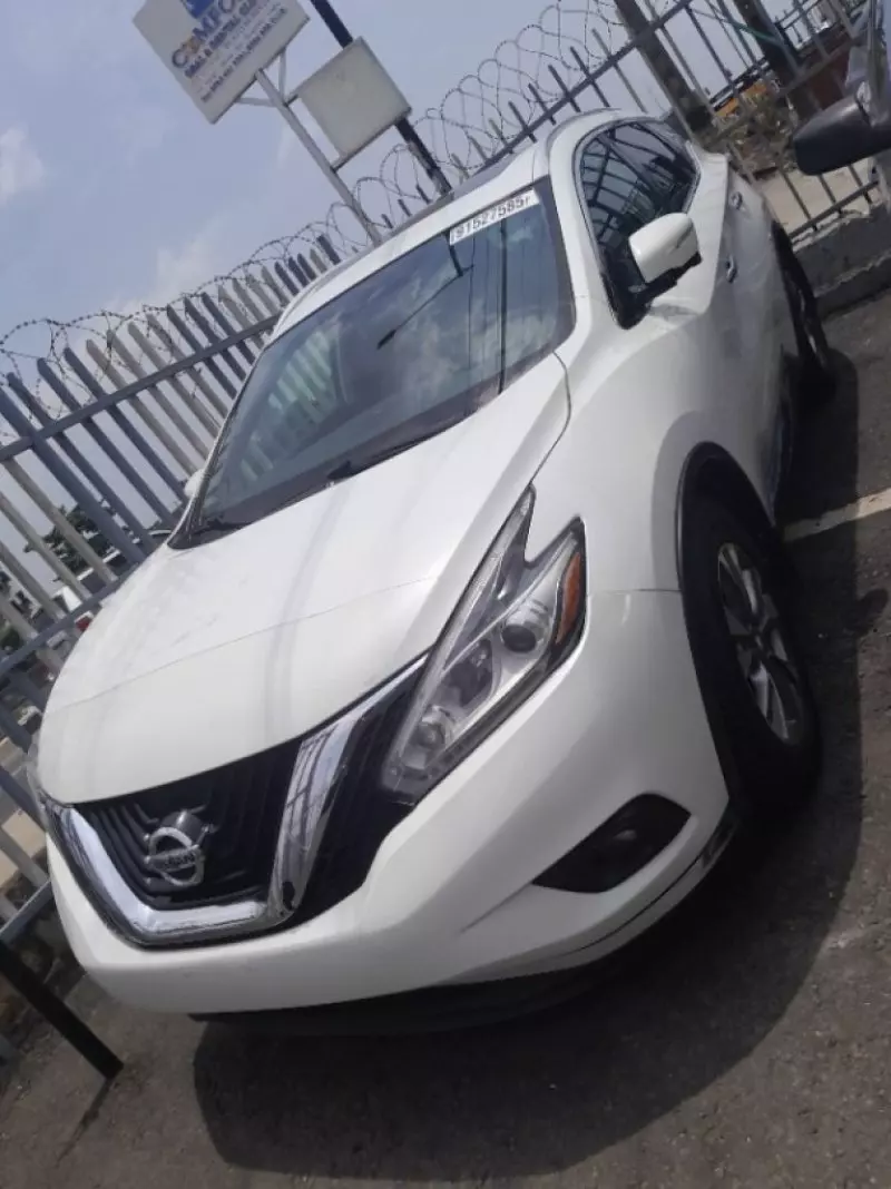 Nissan Murano   - 2015