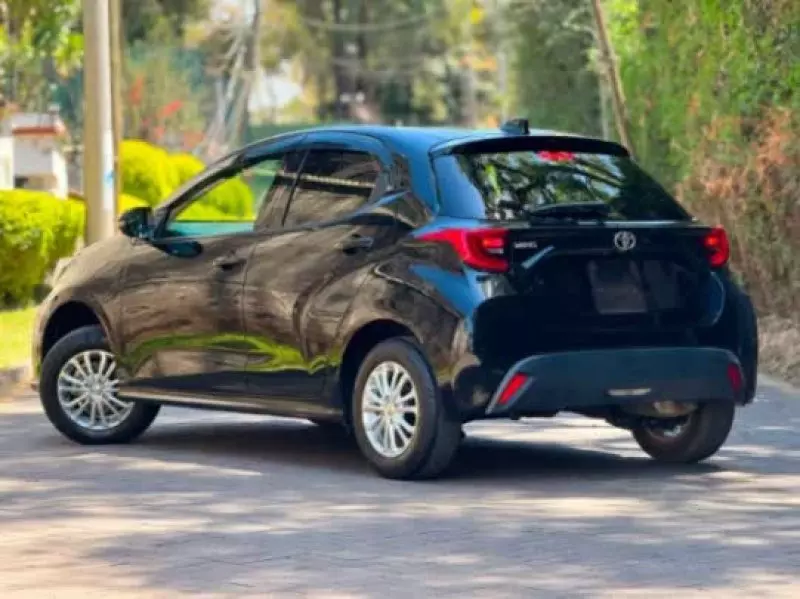 TOYOTA Yaris   - 2020