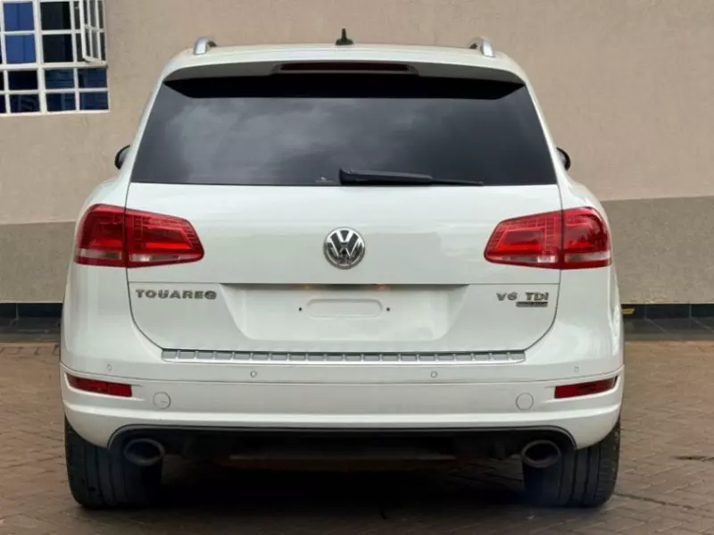 VOLKSWAGEN AMAROK BVM TRENDLINE   - 2014