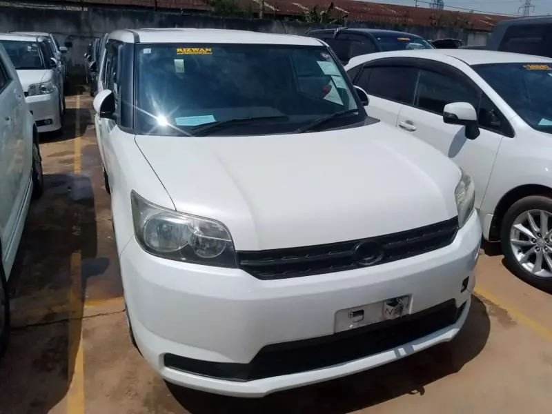 Toyota Rumion   - 2012