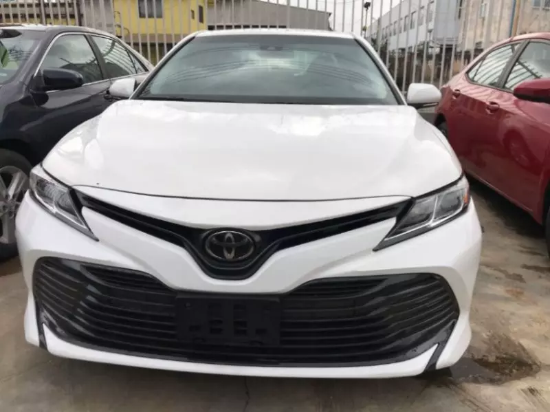 Toyota Camry   - 2017