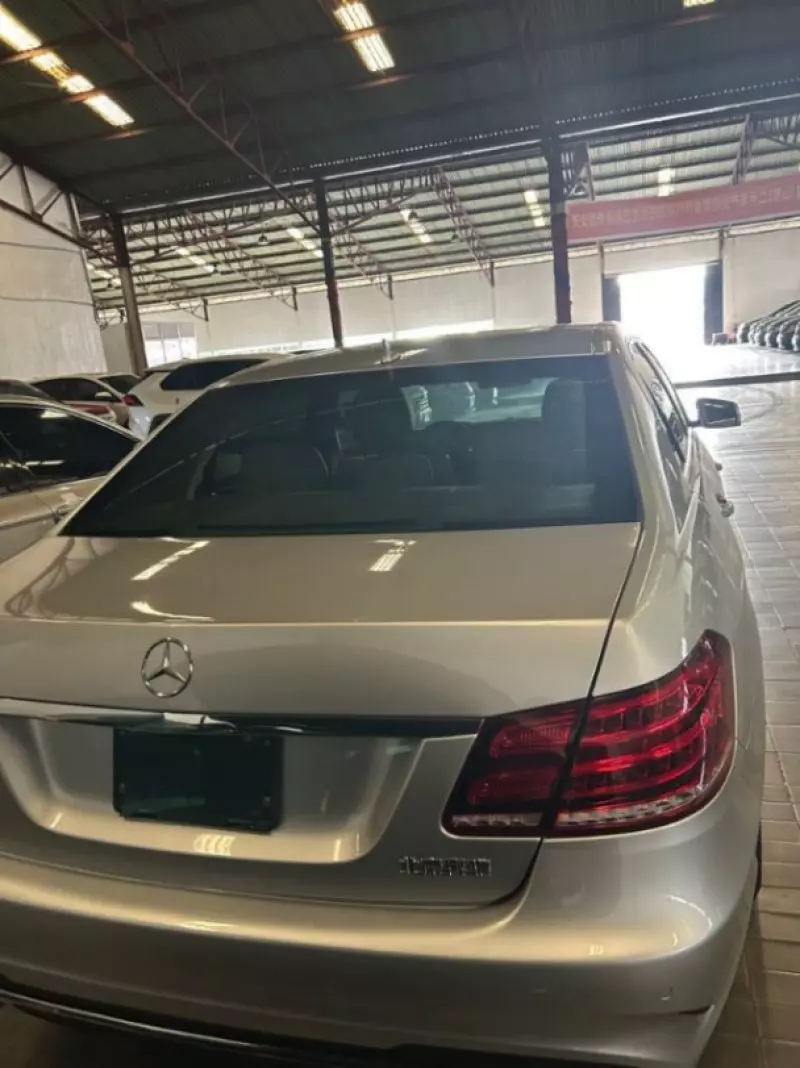 Mercedes-Benz E 260   - 2014