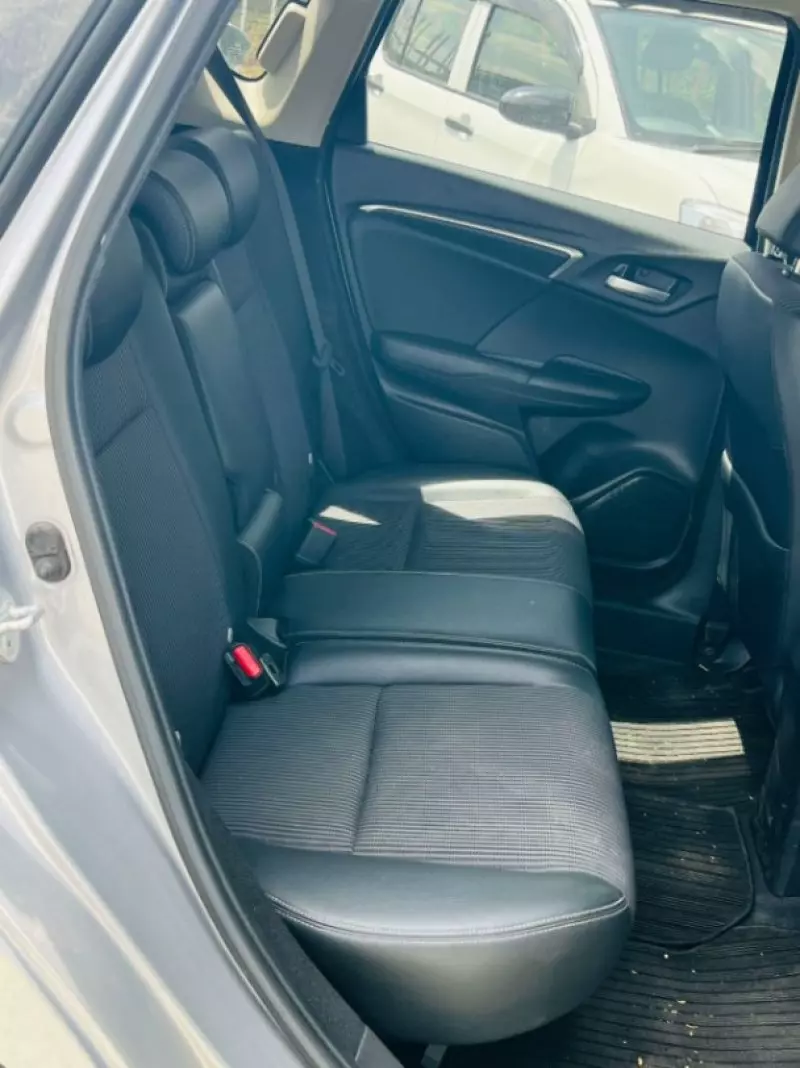Honda FIT   - 2016