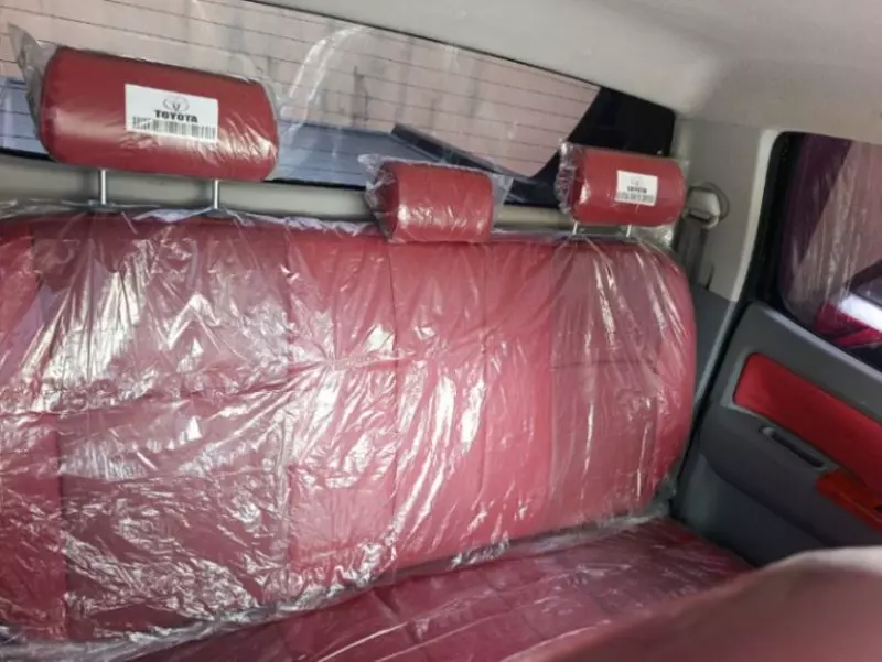 TOYOTA Hilux   - 2014