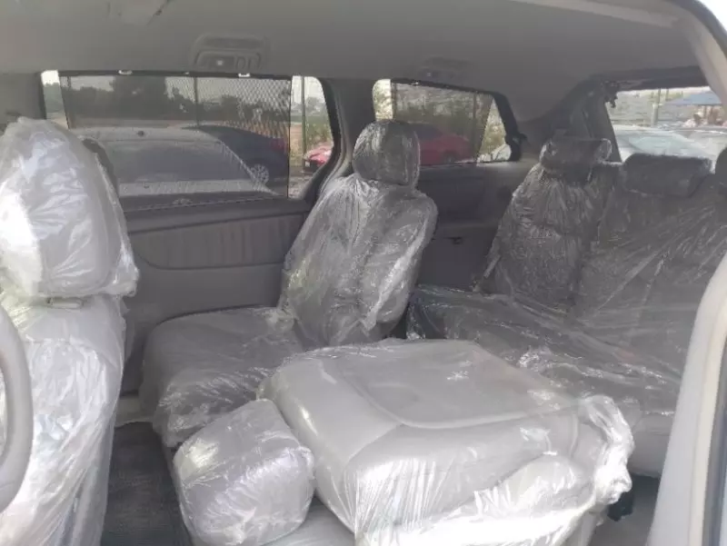 Toyota Sienna   - 2005