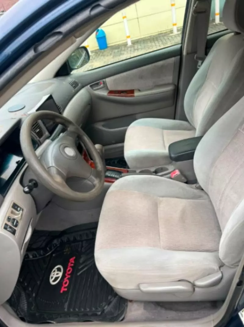 TOYOTA Corolla   - 2006