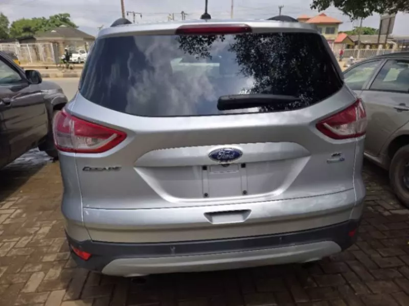 Ford Escape   - 2014