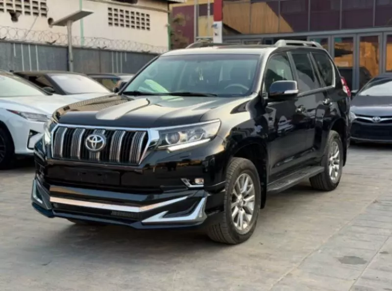 TOYOTA Prado VX - 2018