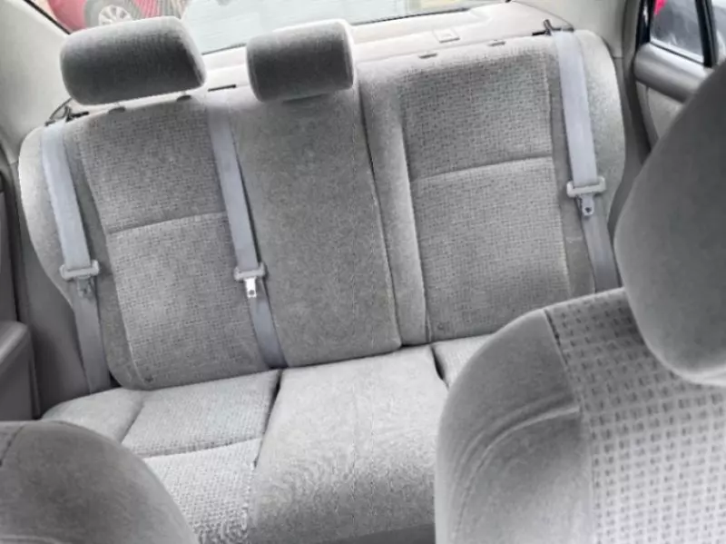Toyota Corolla   - 2005