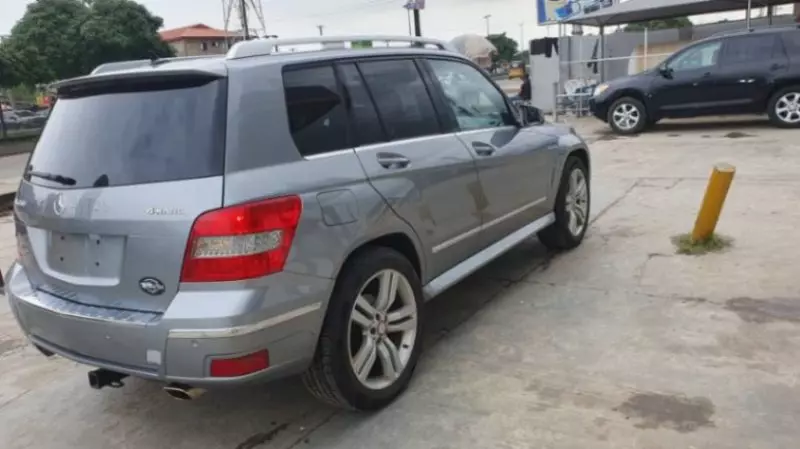 Mercedes-Benz GLK-Class   - 2010
