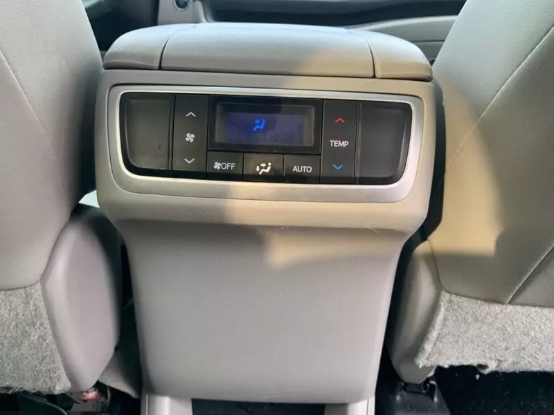 Toyota Highlander - 2016