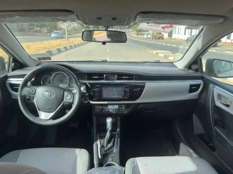 Toyota Corolla   - 2015