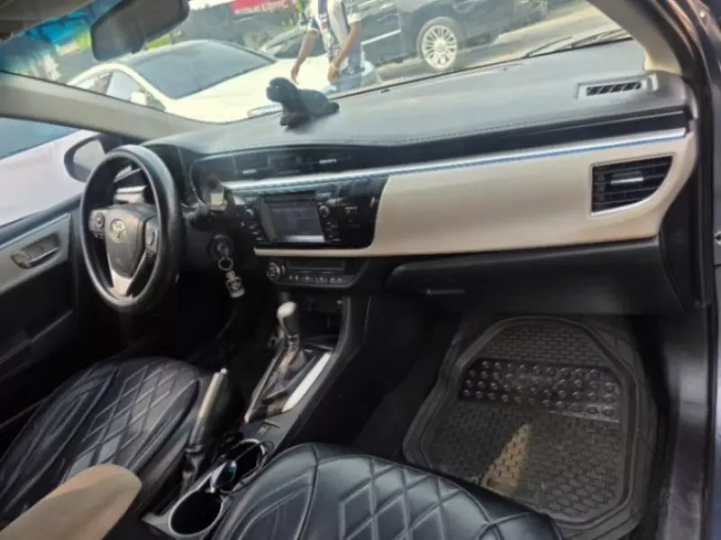 Toyota Corolla   - 2015