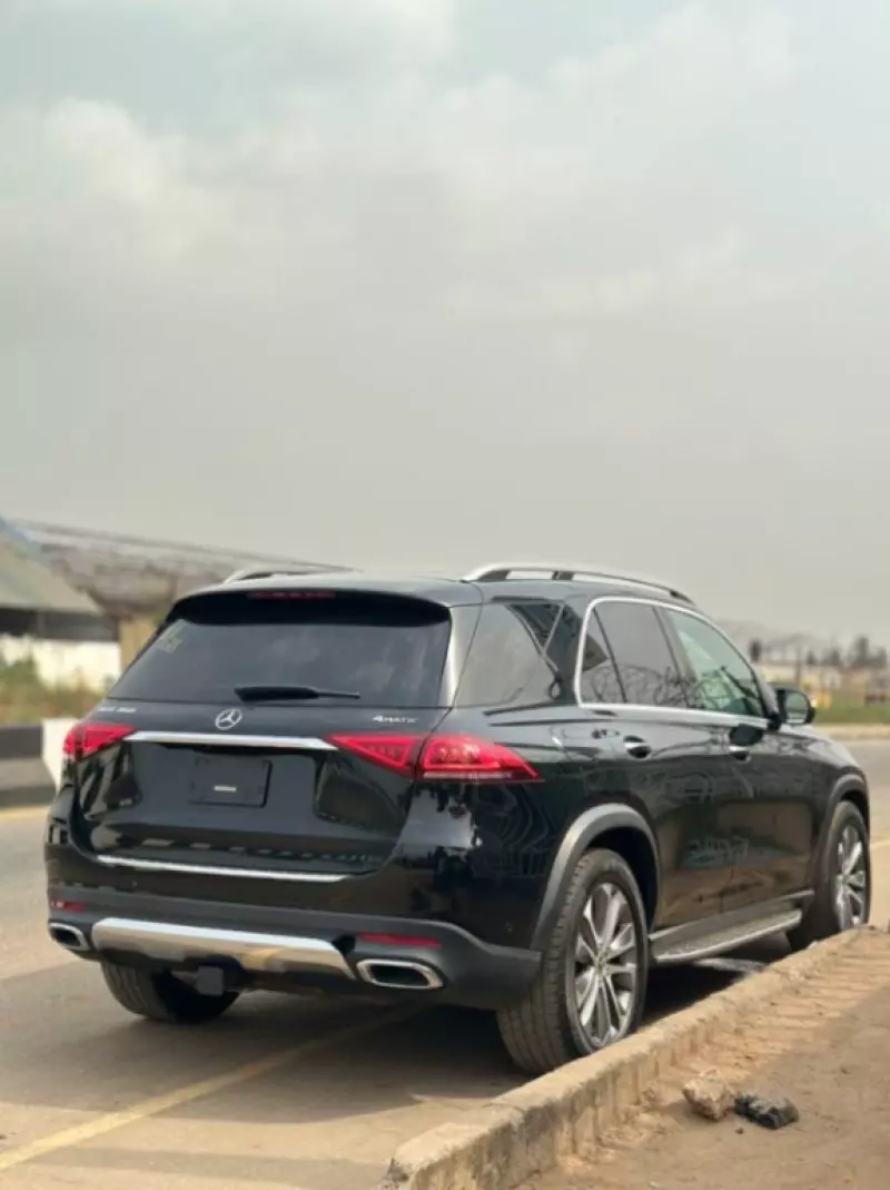 Mercedes-Benz GLE-Class   - 2020