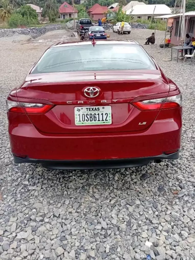 Toyota Camry   - 2022