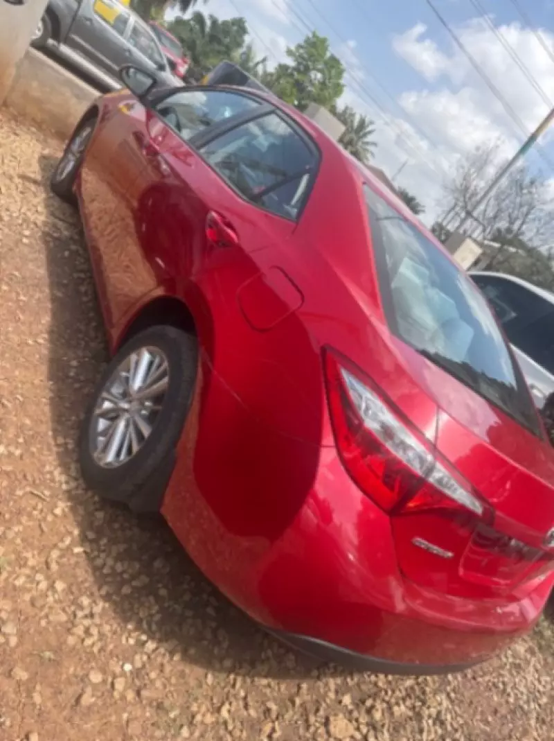 Toyota Corolla   - 2013