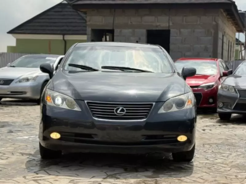 Lexus ES   - 2009