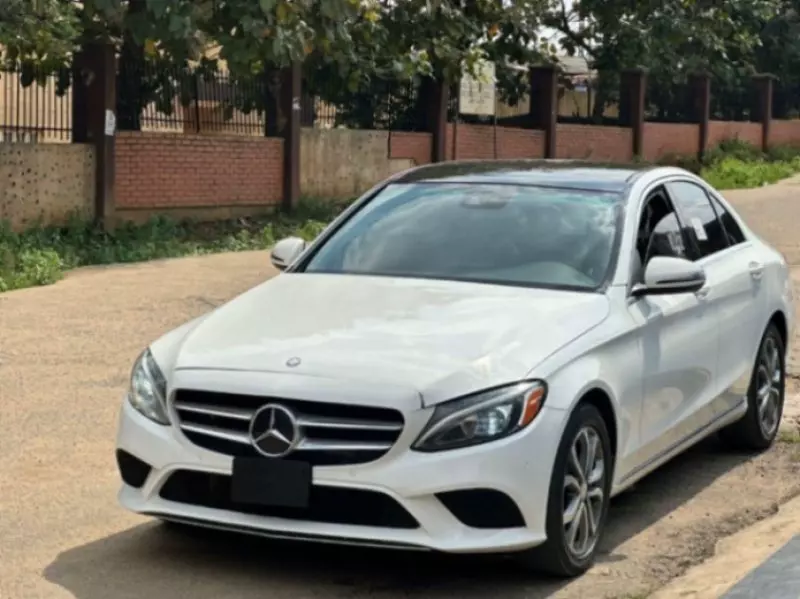 Mercedes-Benz C 300   - 2016