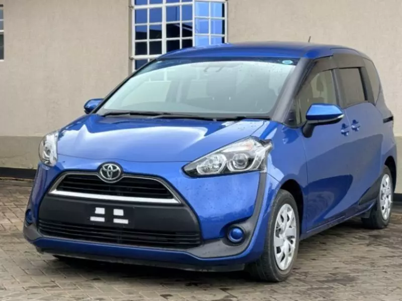 Toyota Sienta   - 2018