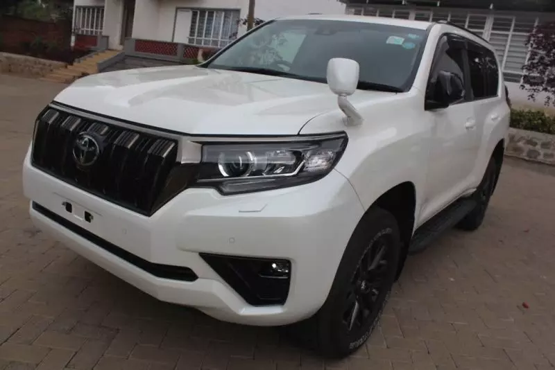 TOYOTA Landcruiser Prado   - 2021