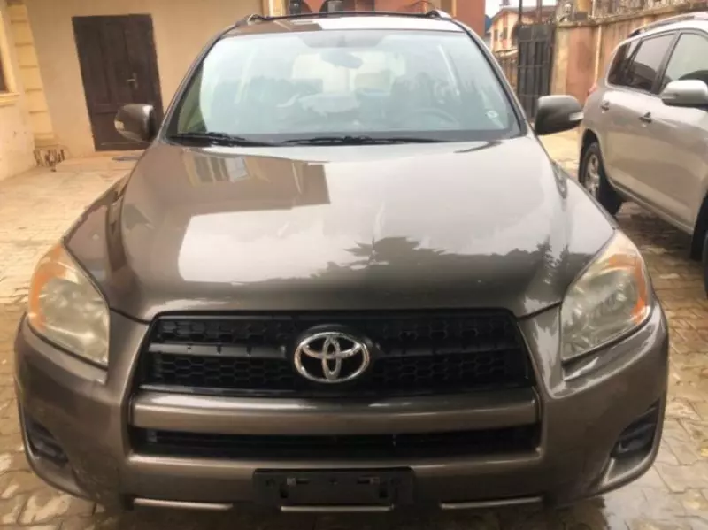 Toyota RAV4   - 2011