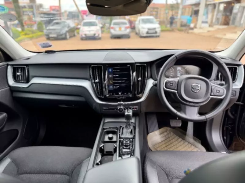Volvo XC60   - 2019