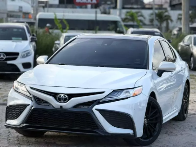 Toyota Camry   - 2022