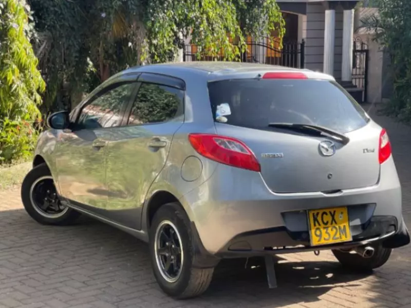 Mazda Demio   - 2012