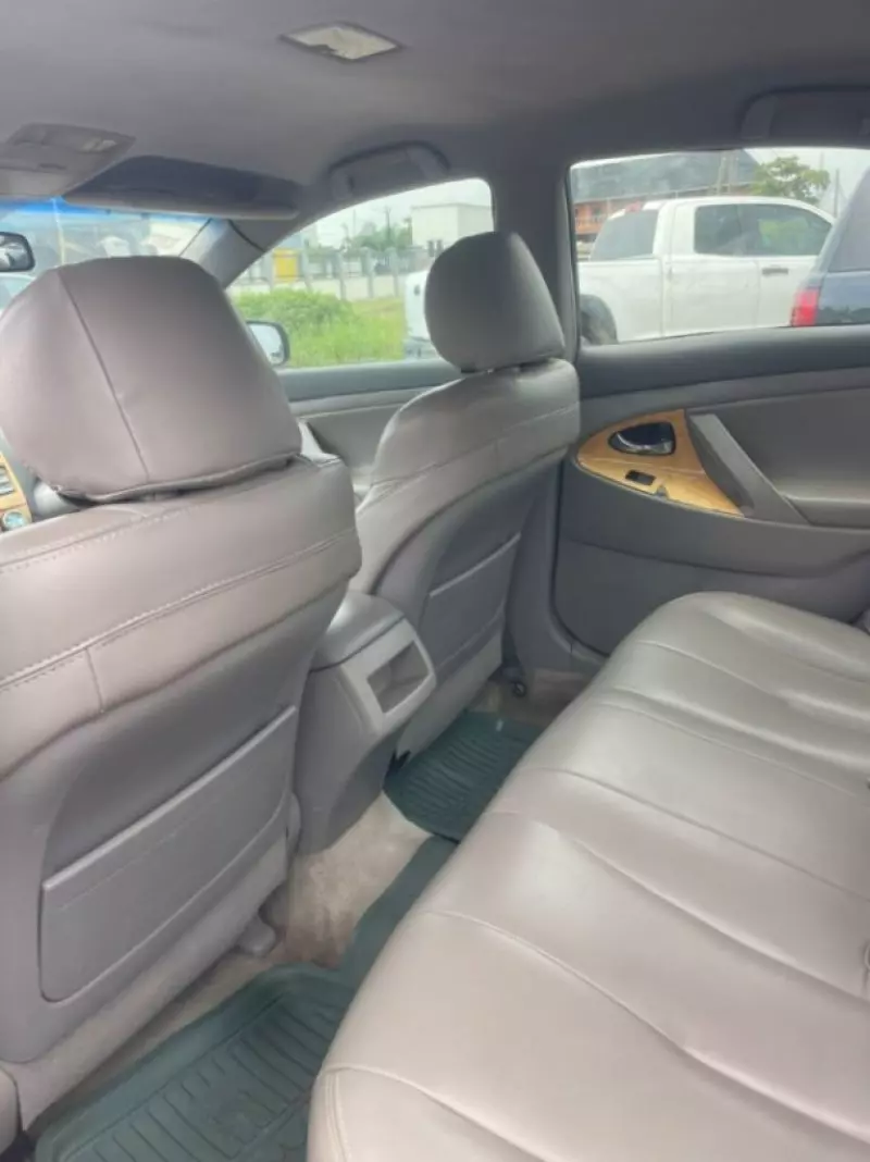 TOYOTA Camry - 2007
