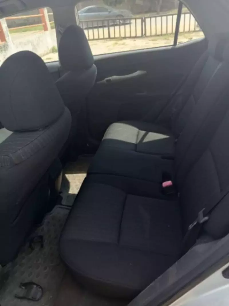 TOYOTA Auris   - 2007