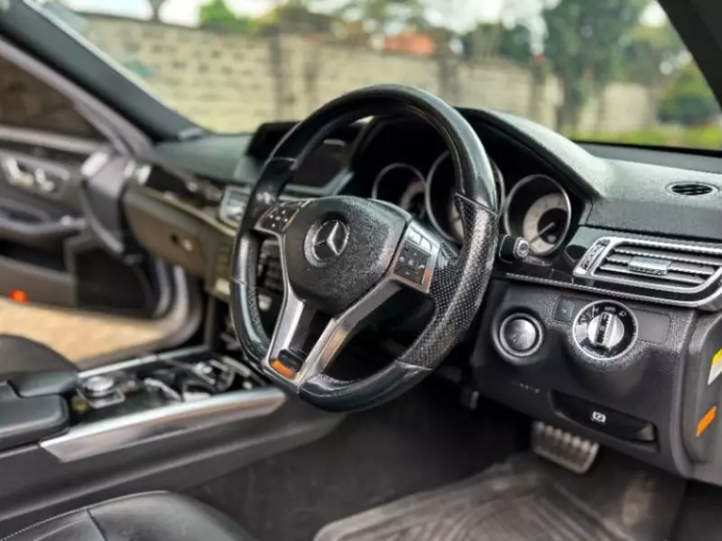 Mercedes-Benz E 250   - 2014