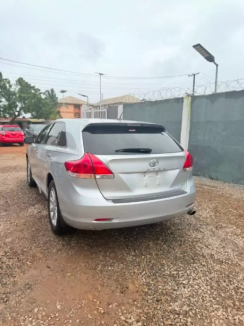 TOYOTA Venza   - 2012