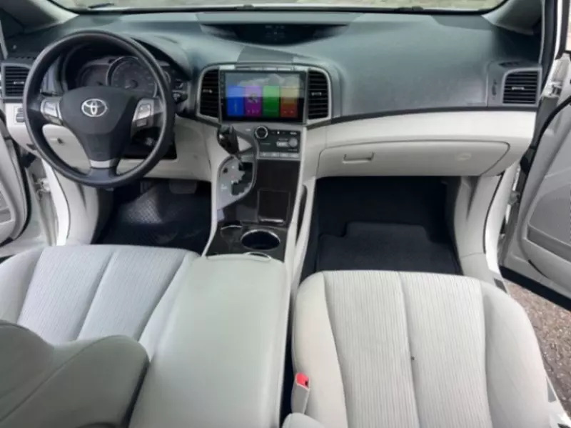 Toyota Venza   - 2012