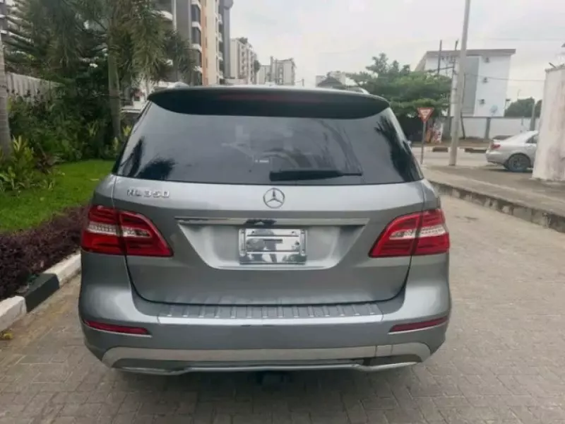 Mercedes-Benz ML-Class   - 2013