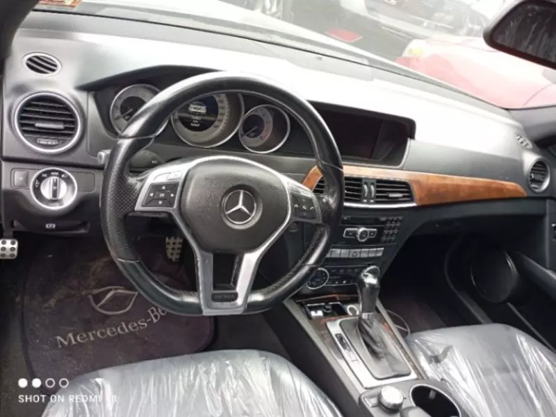 Mercedes-Benz C 300   - 2013
