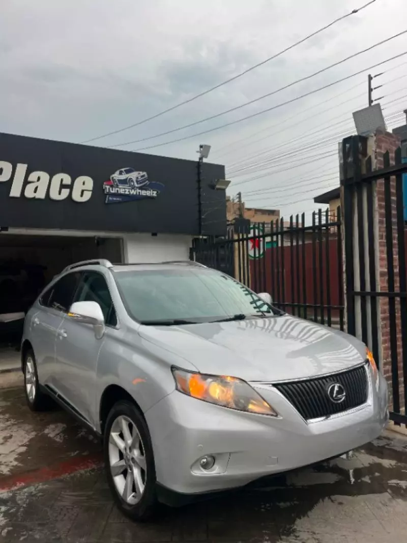 Lexus RX 350   - 2010