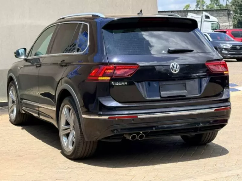 Volkswagen Tiguan   - 2018