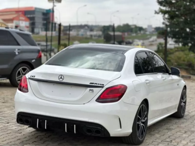 Mercedes-Benz C-Class   - 2019
