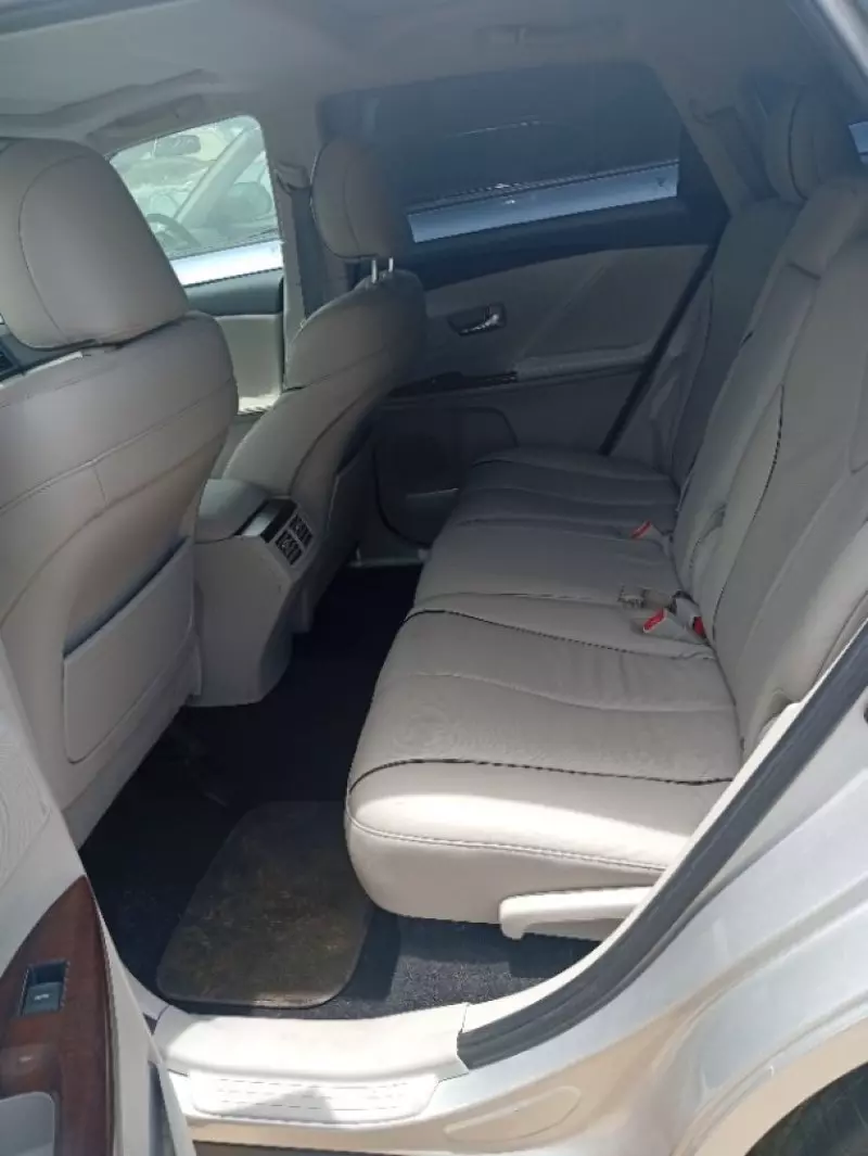 Toyota Venza   - 2010
