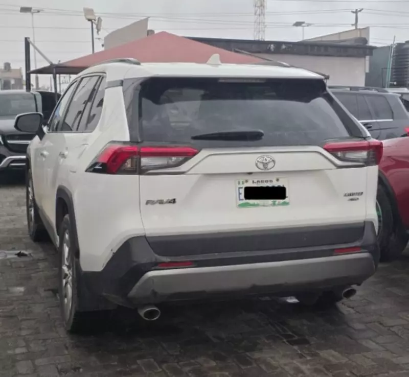 TOYOTA RAV4 - 2019