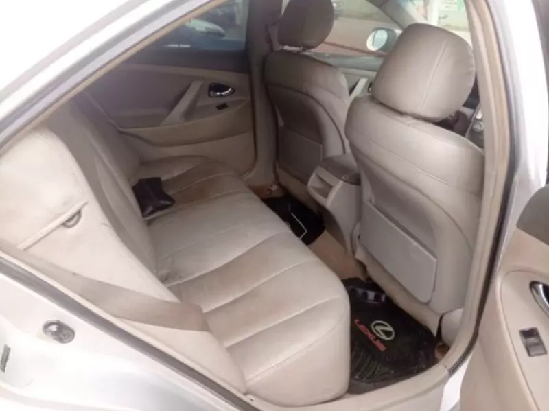 Toyota Camry   - 2007